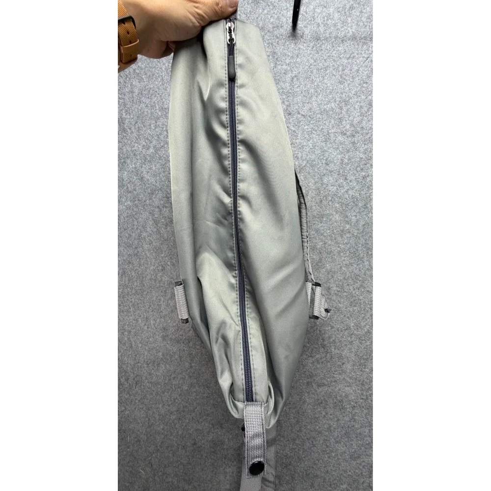 Herschel Supply Co Strand Duffle Bag Grey Nylon Weekend Travel Gym Carryall